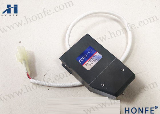 Đinh lưu trữ thêu cho các bộ phận vải Tsudakoma Bao bì hộp đen được đảm bảo